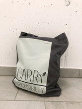 Lade das Bild in den Galerie-Viewer, Bag .\ carry bag
